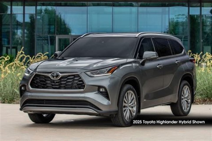 Is the Toyota Highlander a high clearance vehicle?